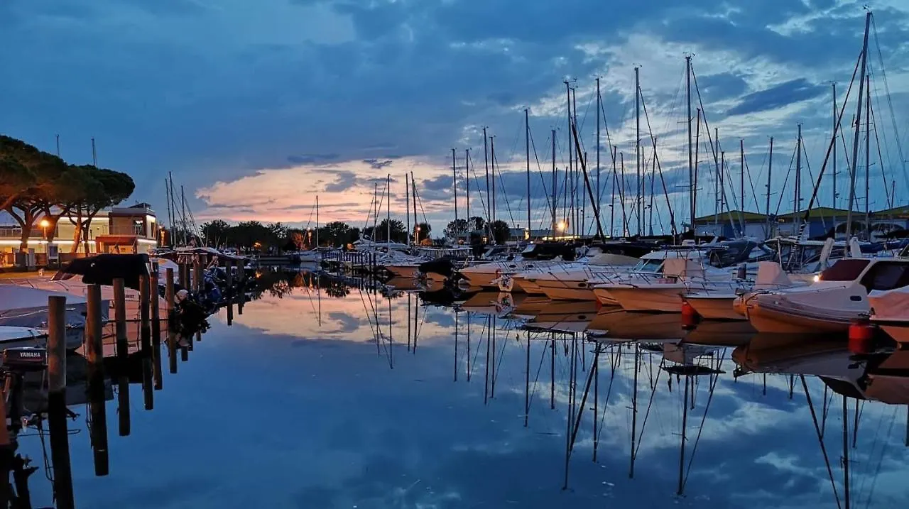 Ideal Flat Near The Beach - Beahost Rentals Porto Santa Margherita di Caorle Italy